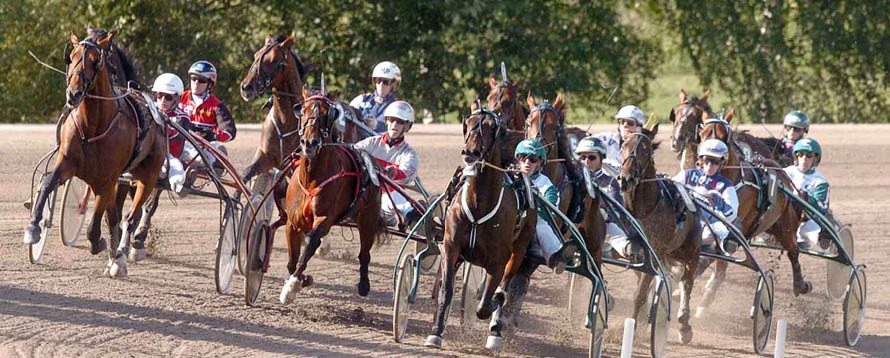 Foto : PJ : 050827 KANAL 75 MEDIA. KUNG LAVEC (L NGST TILL V NSTER) OCH LARS LINDBERG P V G MOT SEGERN I E3-FINALEN. FOTO: PETRI JOHANSSON. BILD F R FRI PUBL.TOM 050903 keywords:M lbilder