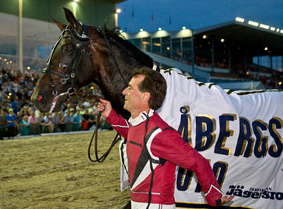 Lavec Kronos med Lutfi Kolgjini vinner Hugo bergs 2010. Foto: US Photo-Denmark