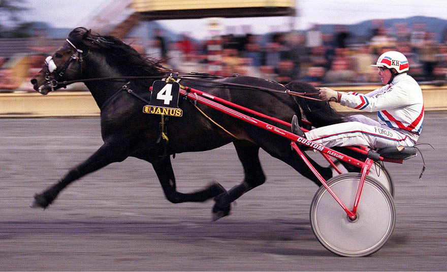 Trav V-rekord p   Forus. Spikeld vinner p  18.6 for Kjell H konsen