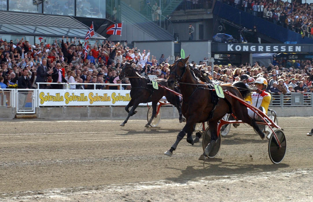 TRAV: Eliteloppet, Solvalla Steinlager og Per Oleg Midtfjeld *** Local Caption *** TRAV: Eliteloppet, Solvalla  Steinlager og Per Oleg Midtfjeld